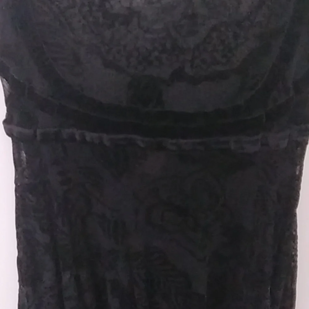 Dress - Picture 2 of 5